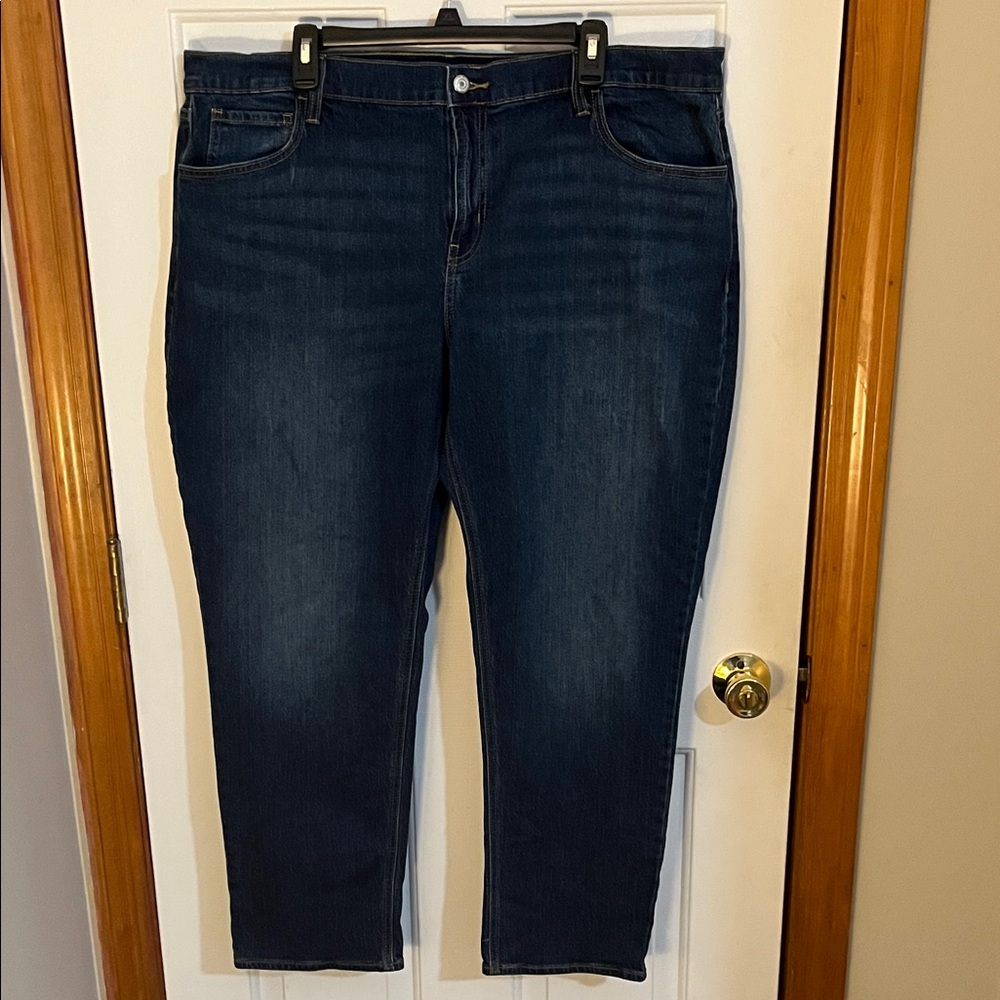 Women’s Mid Rise Wow Boyfriend Jeans